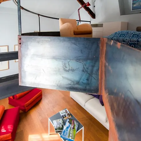 Appartamento Antica Via Volta - The House Of Travelers *